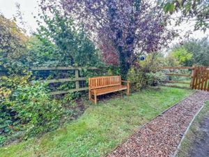 Photo 14- click for photo gallery